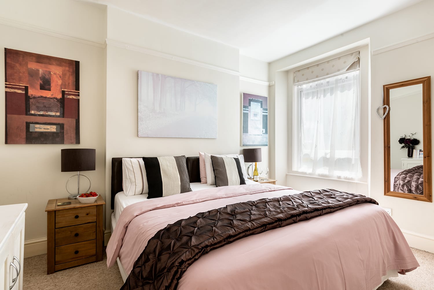 Dog Friendly Accommodation in Brixham | Penny Steps Guest House in Brixham Penny-Steps-Guest-House-Brixham